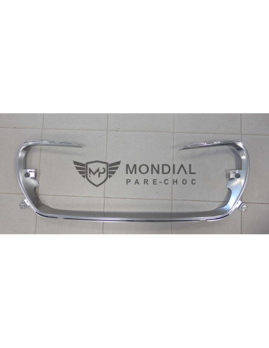 Enjoliveur grille inférieure centrale pare-choc Peugeot 308 I - phase 2 Chromé (04/2011 au 09/2013)