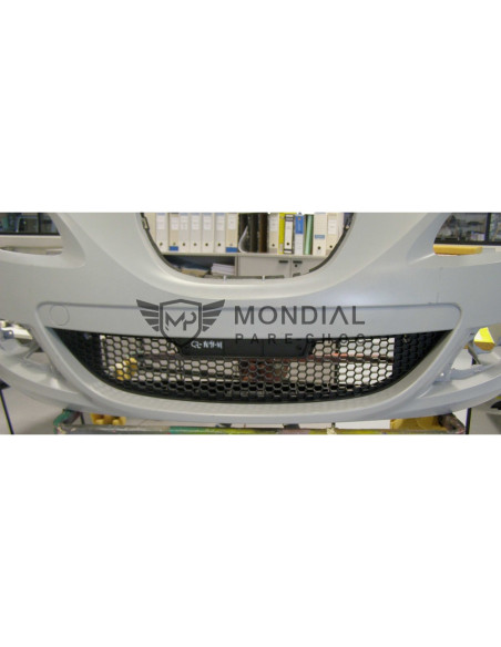 Grille inférieure centrale pare-choc Seat LEON II - phase 1  (09/2005 au 04/2009)