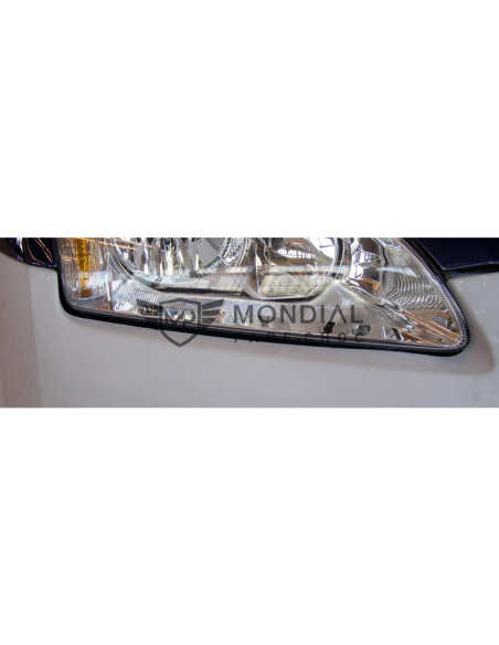 Pare-chocs avant Ford FOCUS II - phase 1  (10/2004 au 12/2007)