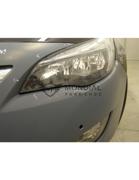 Pare-choc avant Opel ASTRA J et 2 sièges pour senseurs -  (09/09 - 12/12)