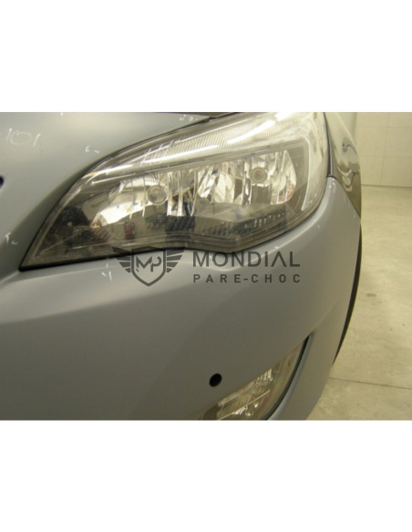Pare-choc avant Opel ASTRA J et 2 sièges pour senseurs -  (09/09 - 12/12)