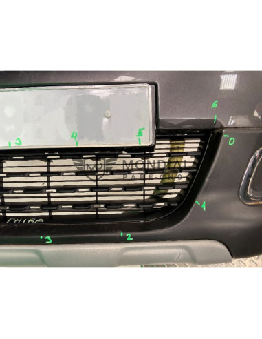 Centre Pare-choc arrière Peugeot 2008 noir avec 4 sièges pour capteurs et sièges pour enjoliveur