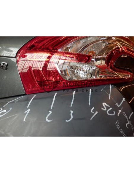 Pare-choc arrière Peugeot 208 - (par-peu-965)
