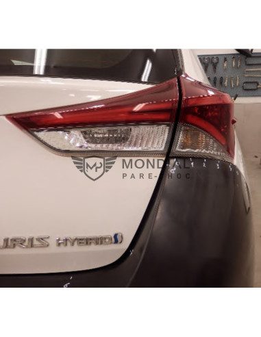 Pare-chocs arrière Toyota AURIS II  (E18) - phase 2  (06/2015)