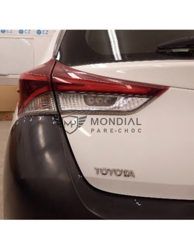 Pare-chocs arrière Toyota AURIS II  (E18) - phase 2  (06/2015)