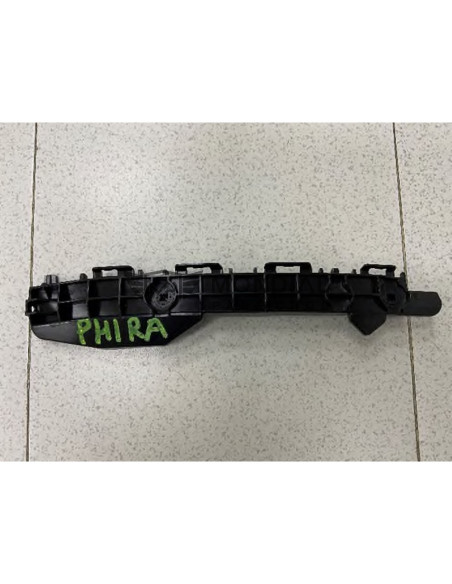 Support pare-choc arrière gauche Toyota AURIS II  (E18) - phase 2  (06/2015)