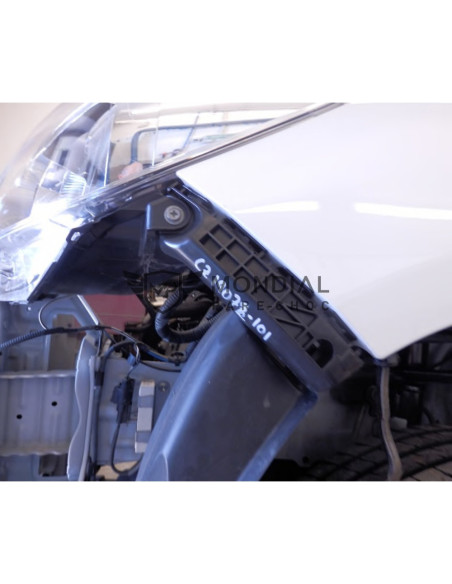 Support pare-choc avant gauche Toyota YARIS III - phase 2  (07/2014 au 03/2017)