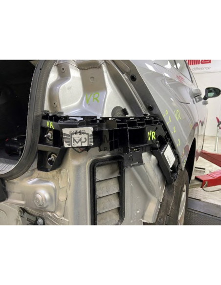 Support central pare-choc arrière droit Volkswagen GOLF 8  (CD) - phase 1  (09/2019)